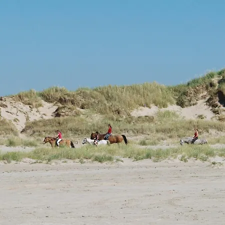 Cora - 1km From The Sea By Interhome *