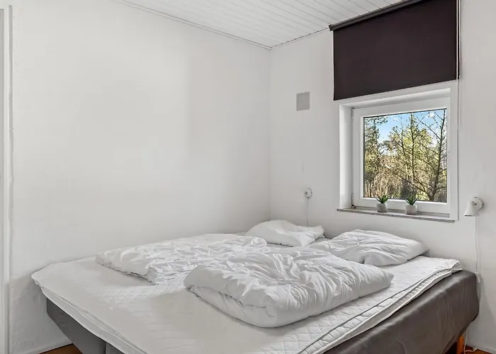 Cora - 1km From The Sea By Interhome Feriehus