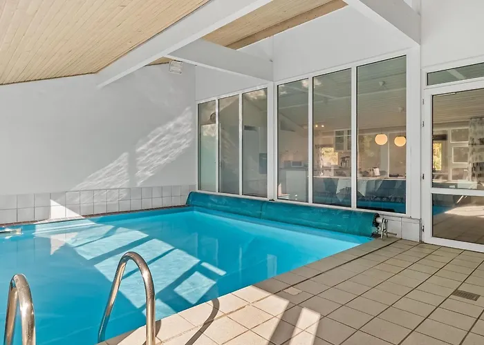 Cora - 1km From The Sea By Interhome